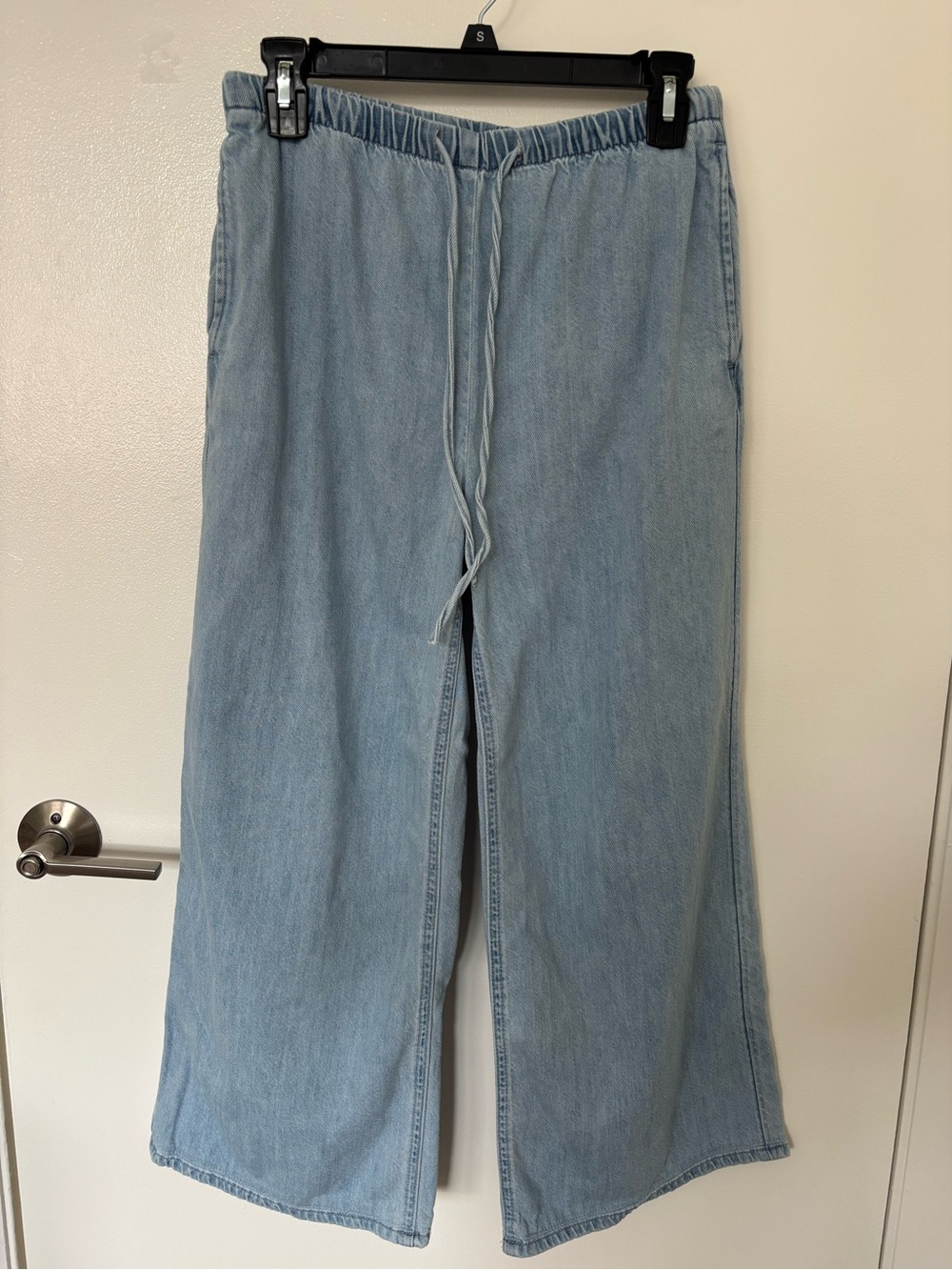 H&M Light Wash Blue Jean Drawstring pants